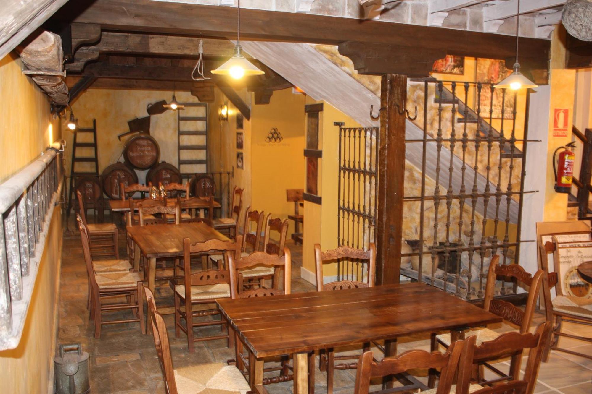 霍斯佩德里亚拉奎伦西亚酒店 Bujalance 外观 照片